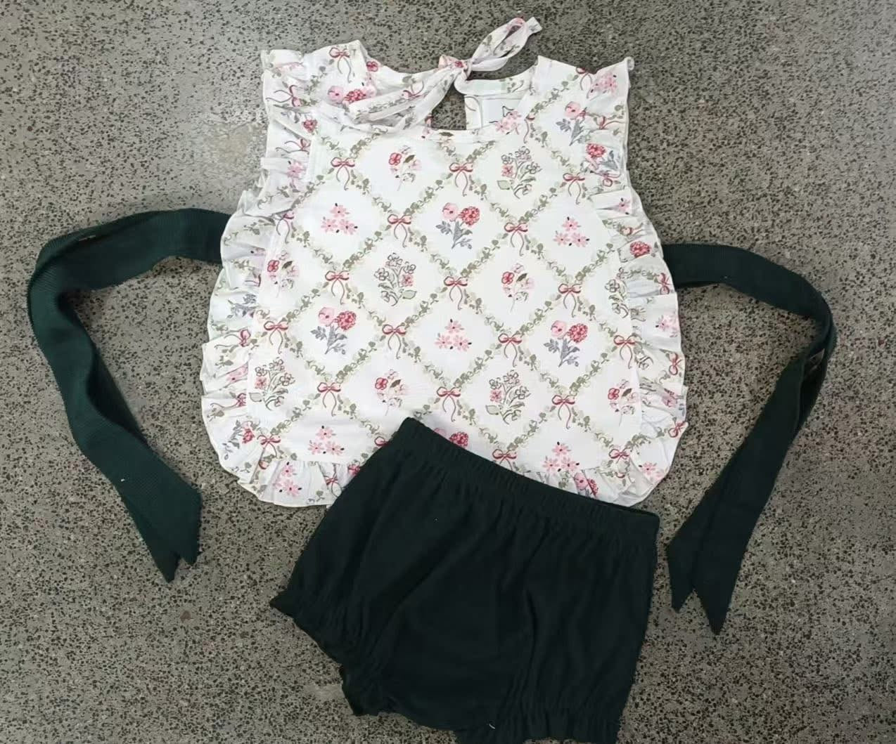 Girls Fall Apron Sets